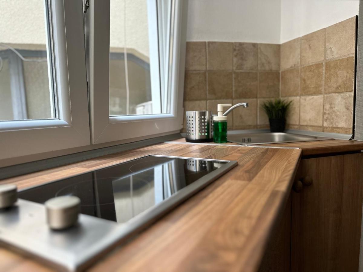 Standard Apartment By Hi5 - Petofi 12 ブダペスト エクステリア 写真