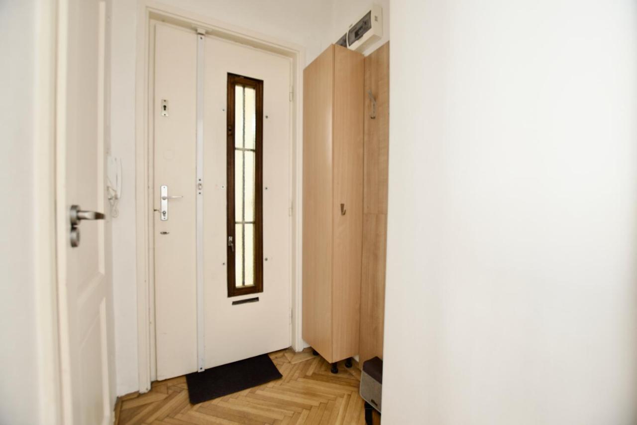 Standard Apartment By Hi5 - Petofi 12 ブダペスト エクステリア 写真