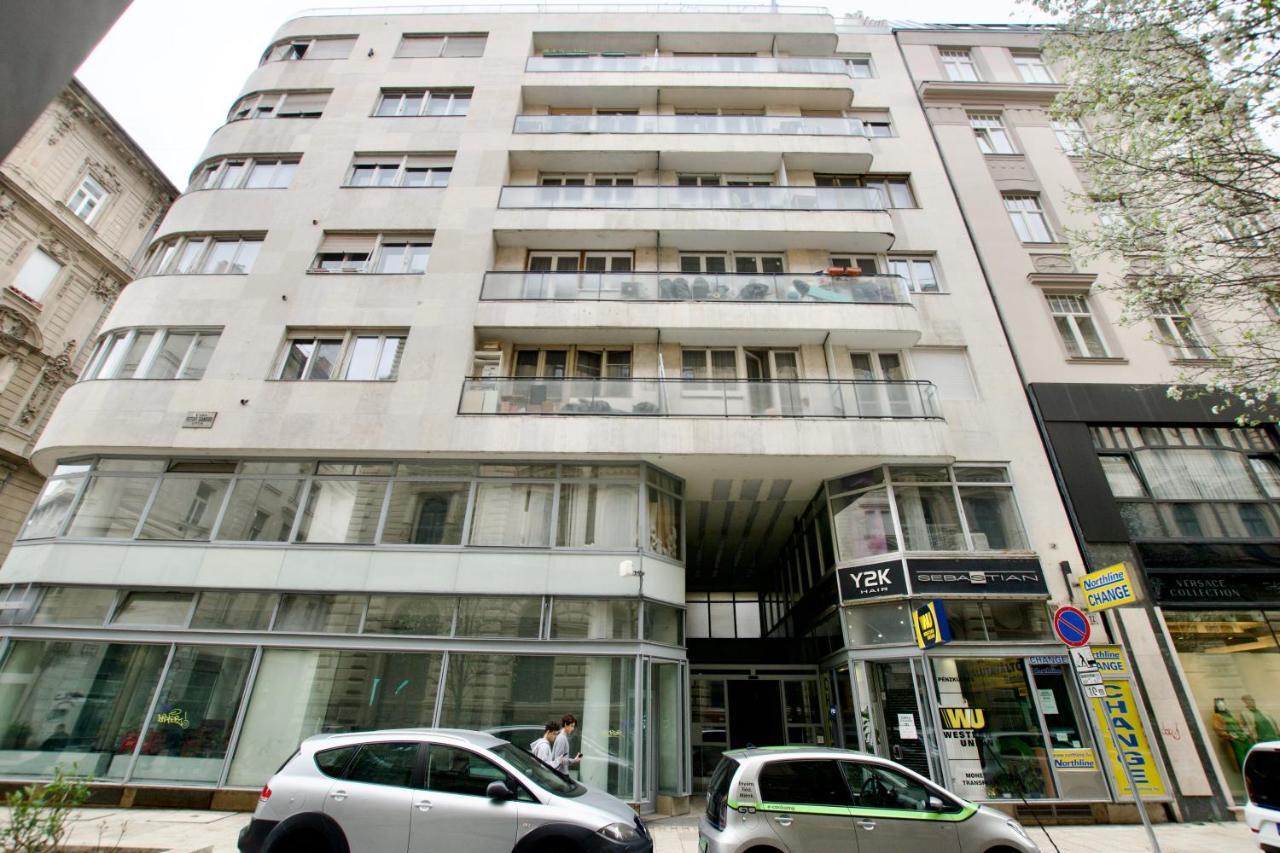 Standard Apartment By Hi5 - Petofi 12 ブダペスト エクステリア 写真